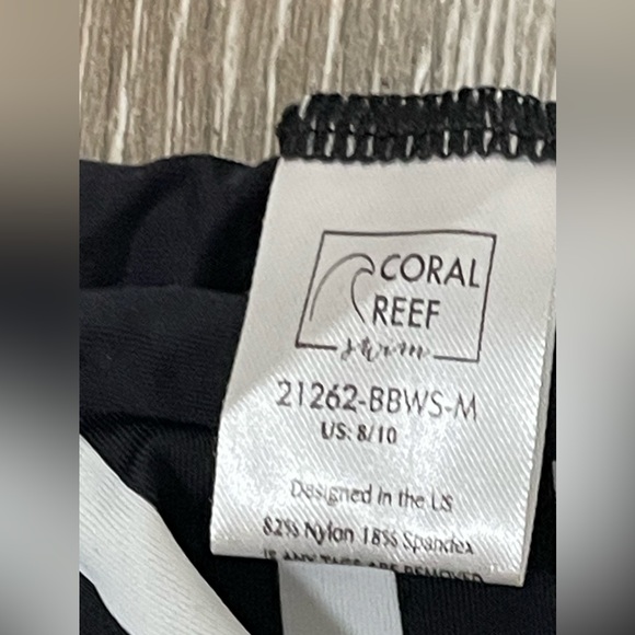 NWT: Coral Reef Swim Cabana Reversible Bottom Black/Black & White Stripped SizeM - Picture 5 of 7